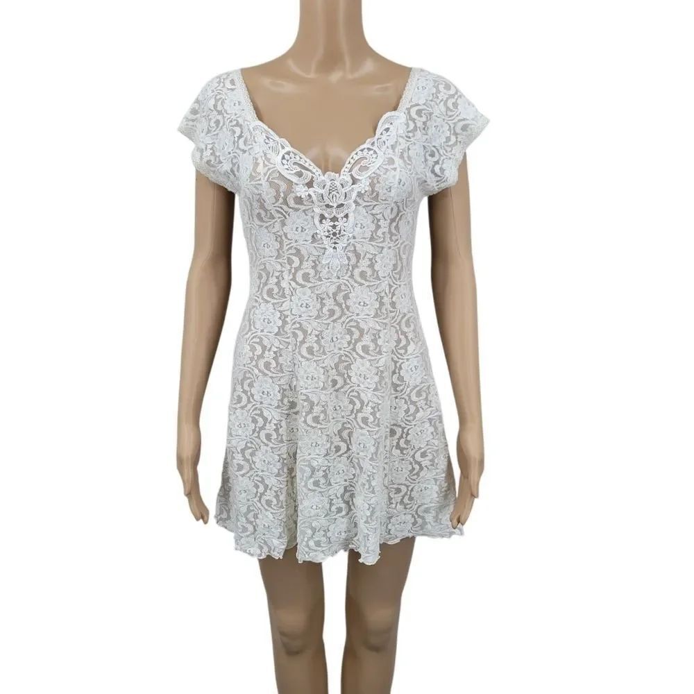 Delicates Vintage Y2K White Lace Cap Sleeve V-Neck Lingerie Dress